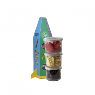 Freeze dried (lyophilized) berries and fruits
